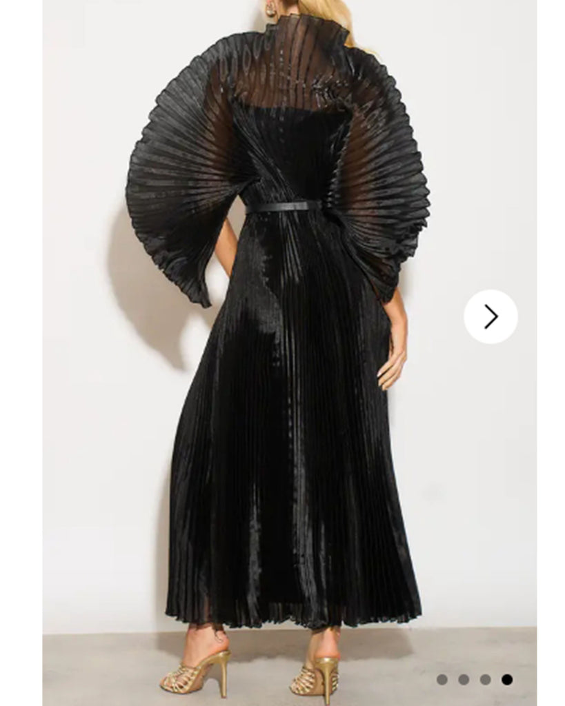 Pleated long dress with organza pleated cape sleeves in black