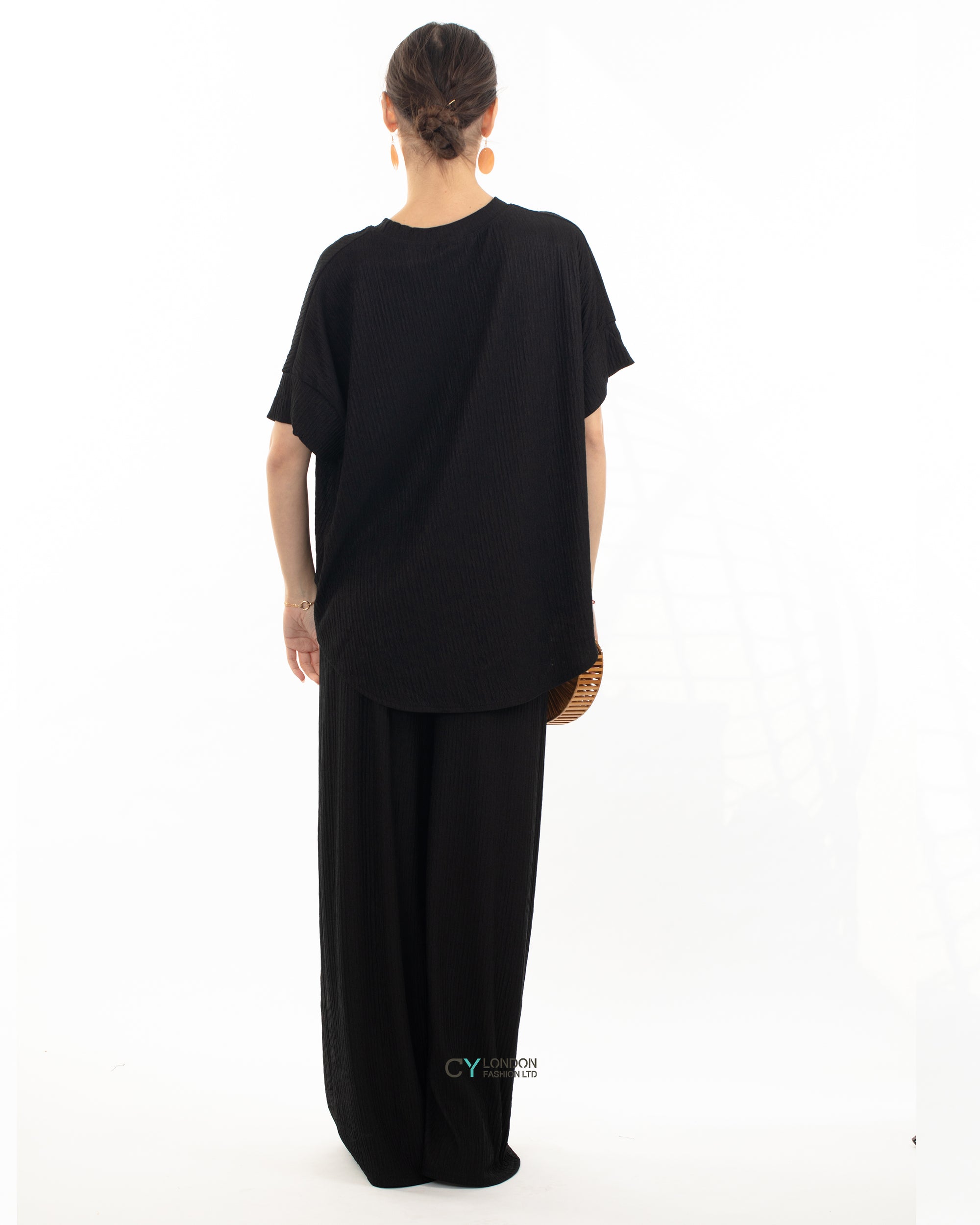 Oversized comfort stretch-jersey top and Relaxed-fit trousers in Black