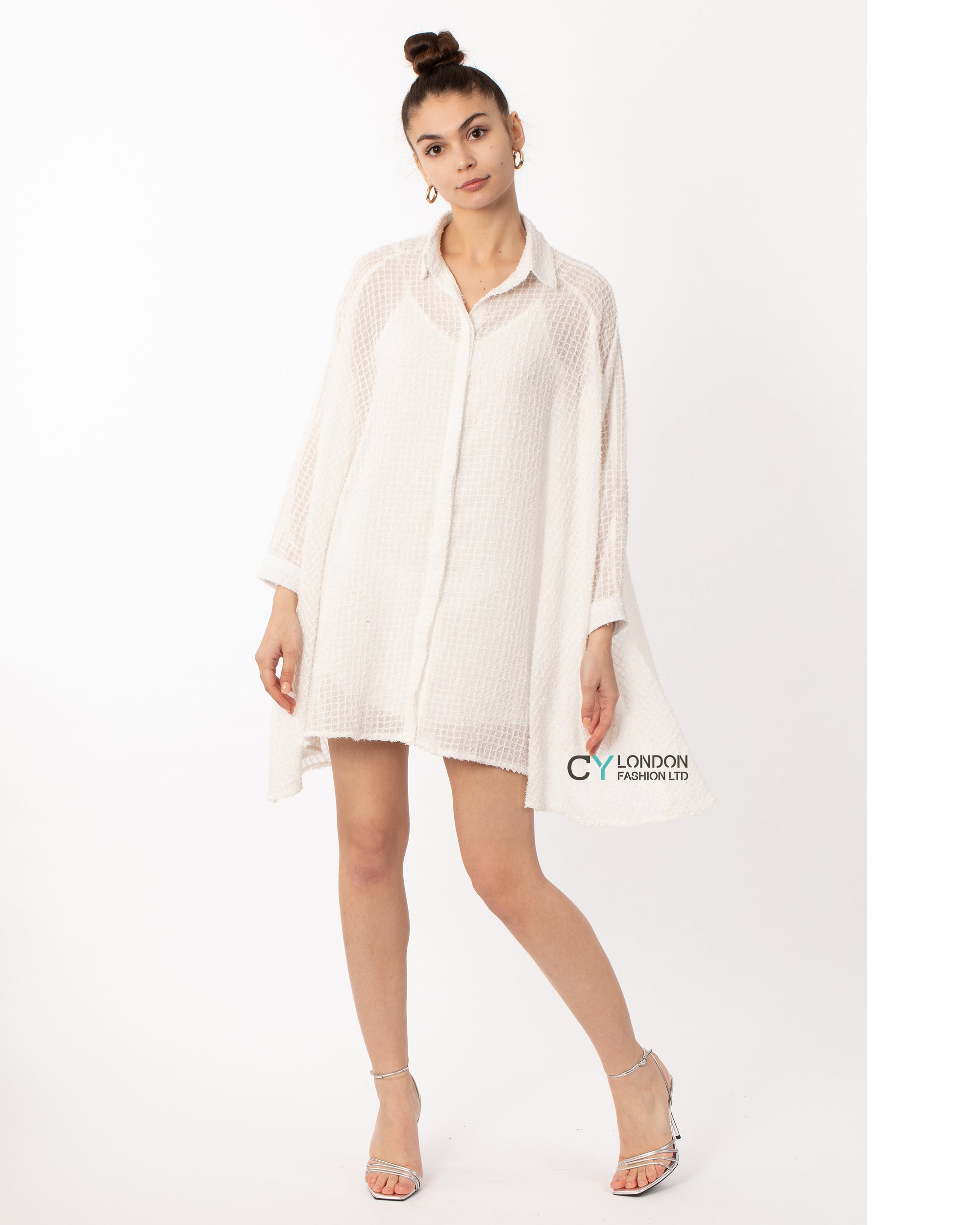 Oversized shirt dress in white with shimmy hues fabric design