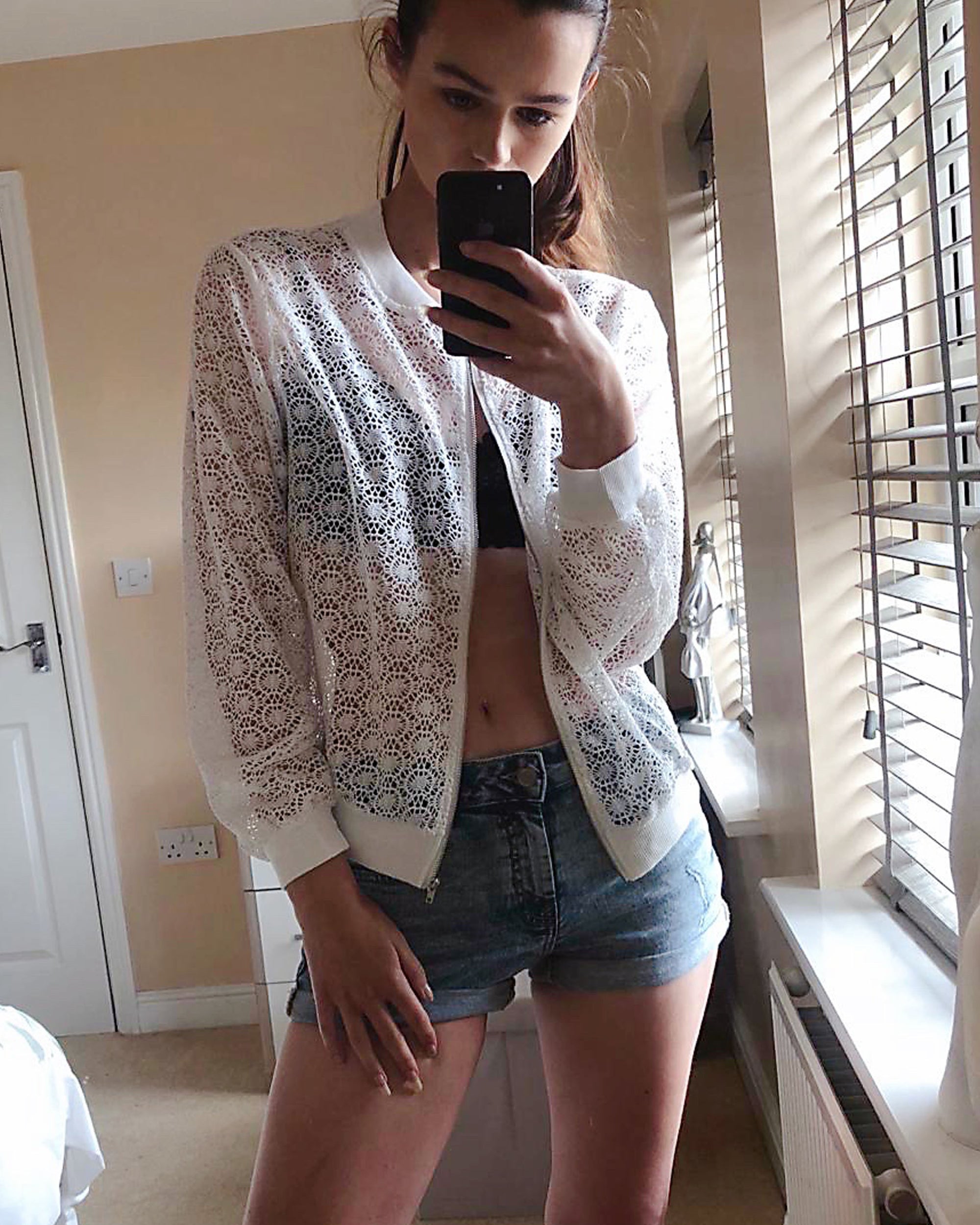 Floral Lace Crochet Cardigan (White)